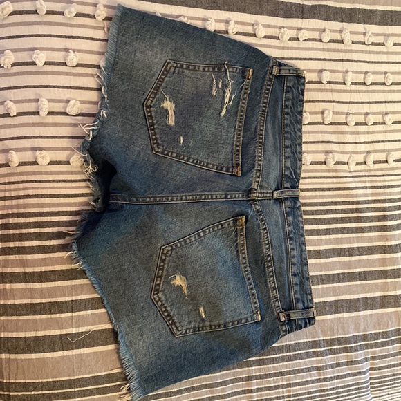 Abercrombie shorts - Picture 2 of 2